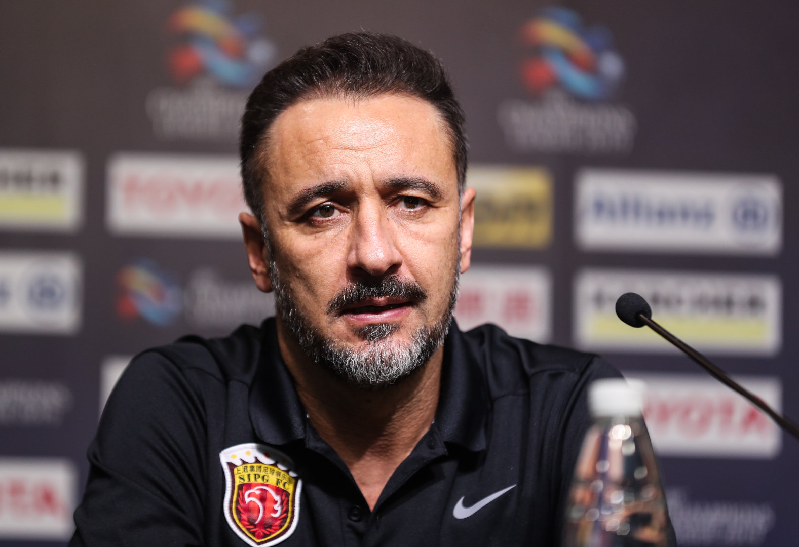 包含亚冠冲刺阶段再迎强敌，利物浦手感冰凉，主帅态度：信心回归，球探报告显示潜力的词条